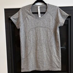 lululemon athletica Swiftly Tech Short Sleeve Crew